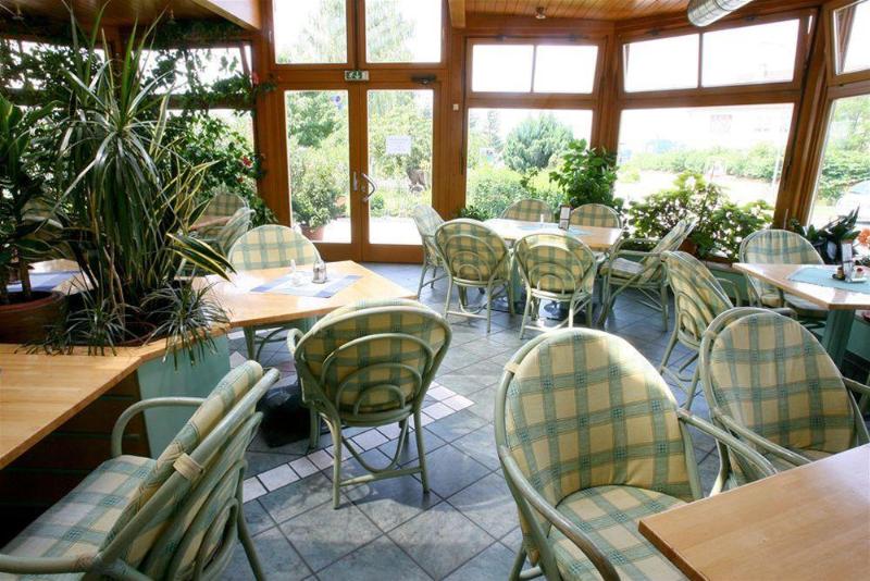 בית מלון כפרי Kirchenwirt Mirth