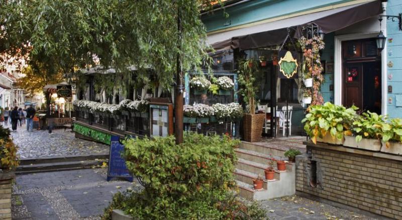 酒店 Veneti Suites