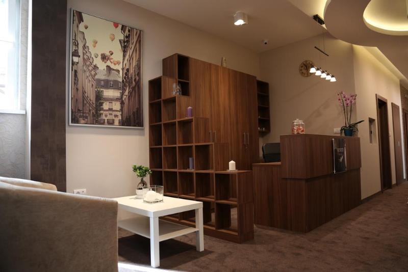 酒店 Veneti Suites