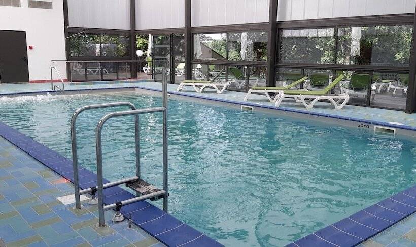 هتل Vvf Collonges La Rouge