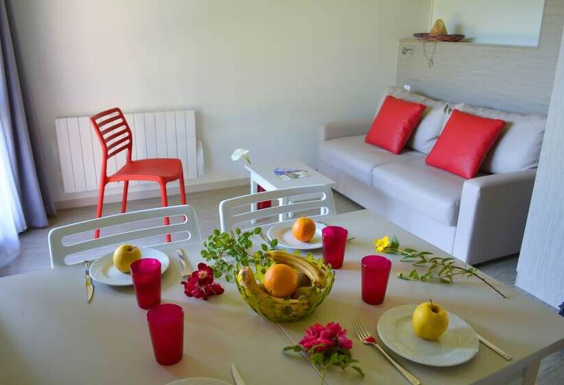 هتل Vvf Collonges La Rouge