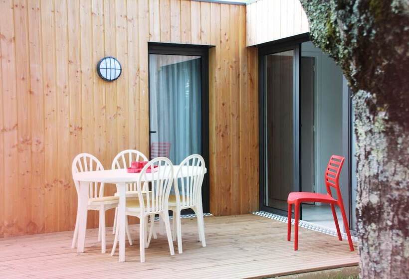 هتل Vvf Collonges La Rouge