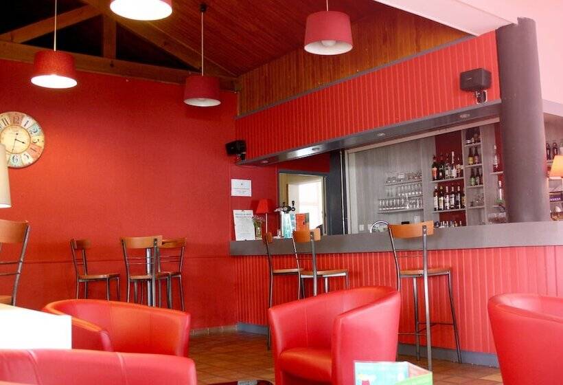 هتل Vvf Collonges La Rouge