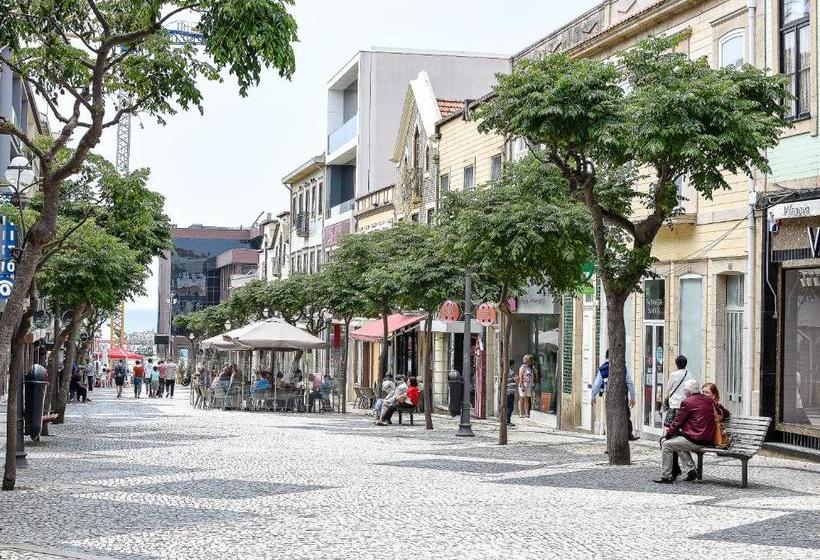 פנסיון Pedregal Apartments