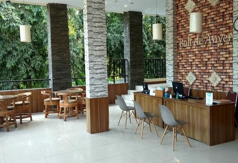 Bali De Anyer Hotel & Restaurant