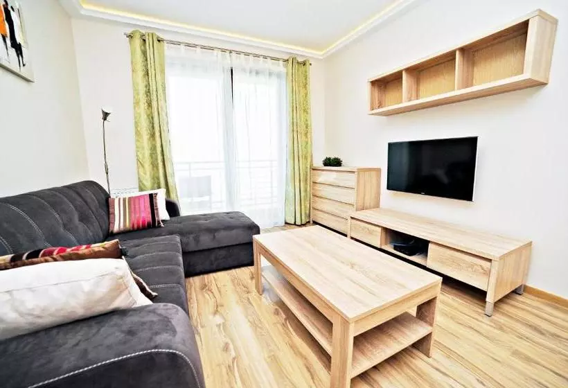 Dom & House - Apartments Sopocka Rezydencja