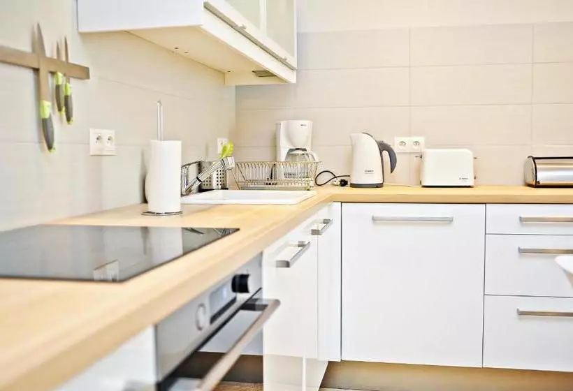 Dom & House - Apartments Sopocka Rezydencja