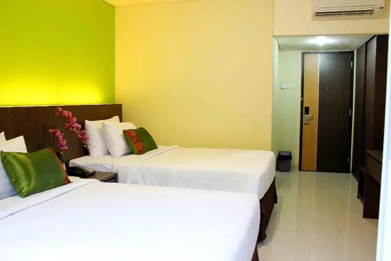 Bali De Anyer Hotel & Restaurant