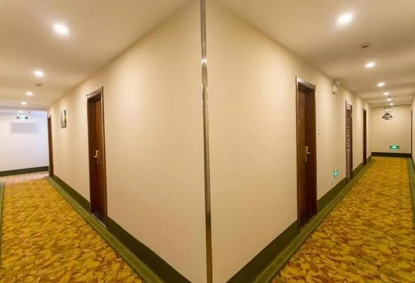 Hotelli Greentree Inn Suzhou Guanqian Street Leqiao Metro Station