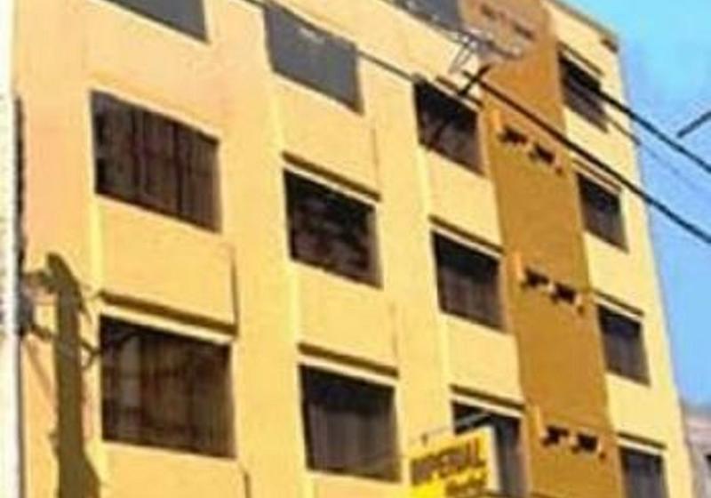 ホテル Hostal Imperial