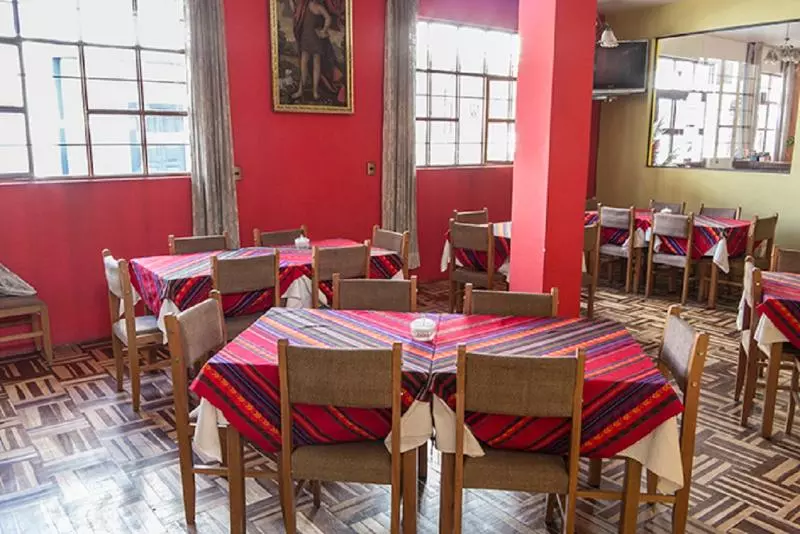 ホテル Hostal Imperial