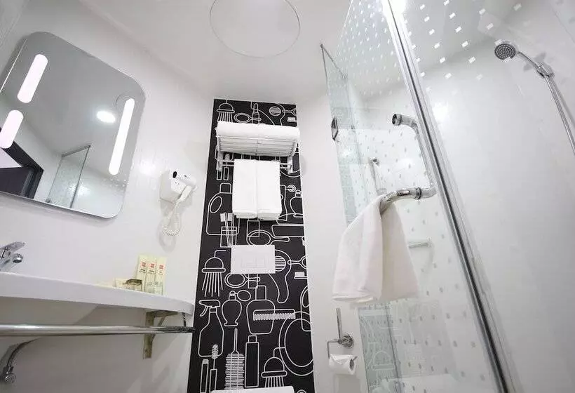 Hotelli Ibis Daqing Haofang