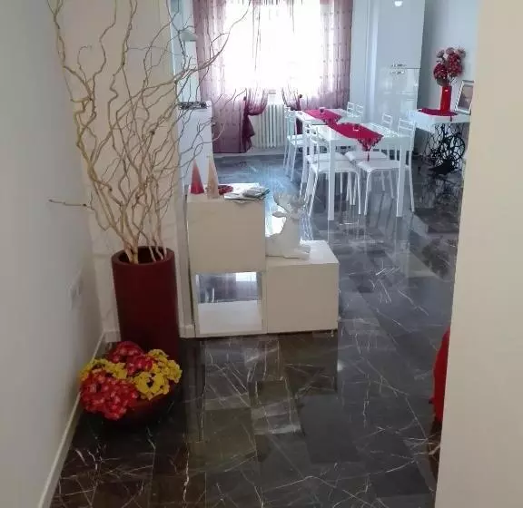 Hotelli La Casa Di Diana