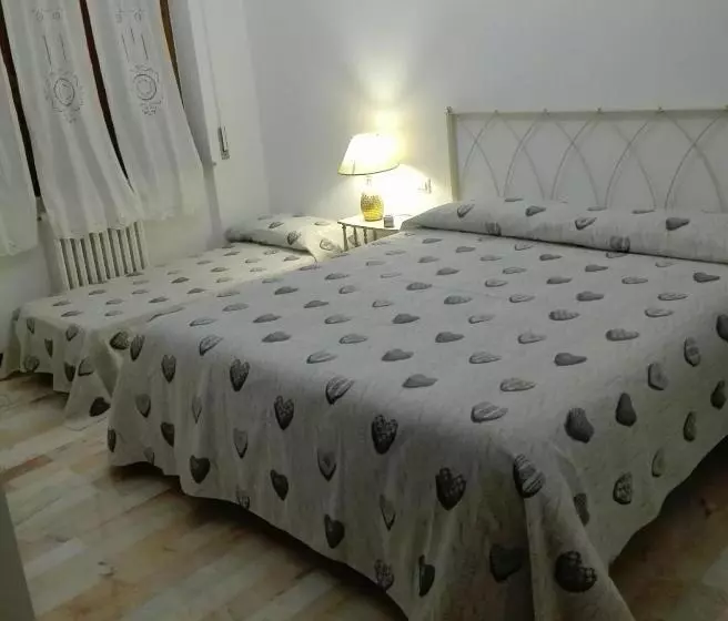 Hotelli La Casa Di Diana