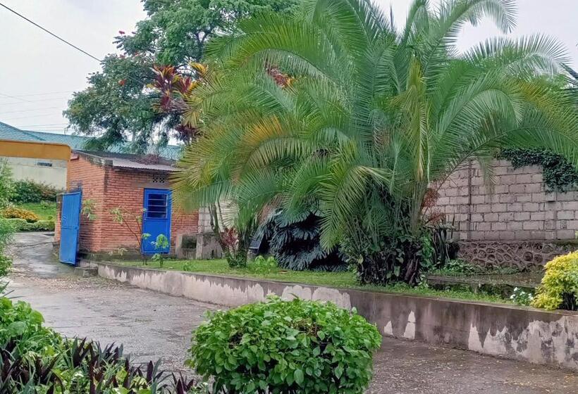 هتل Colibri Taverne & Guest House