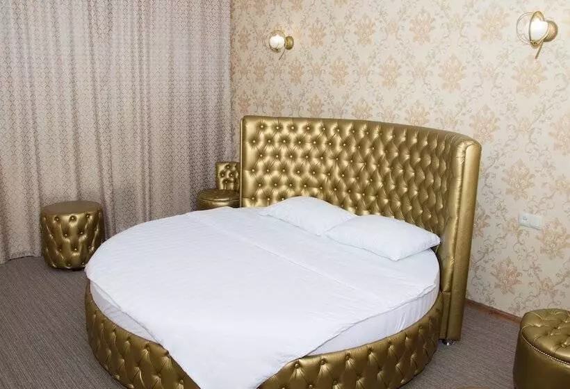 ホテル Marton Osharskaya