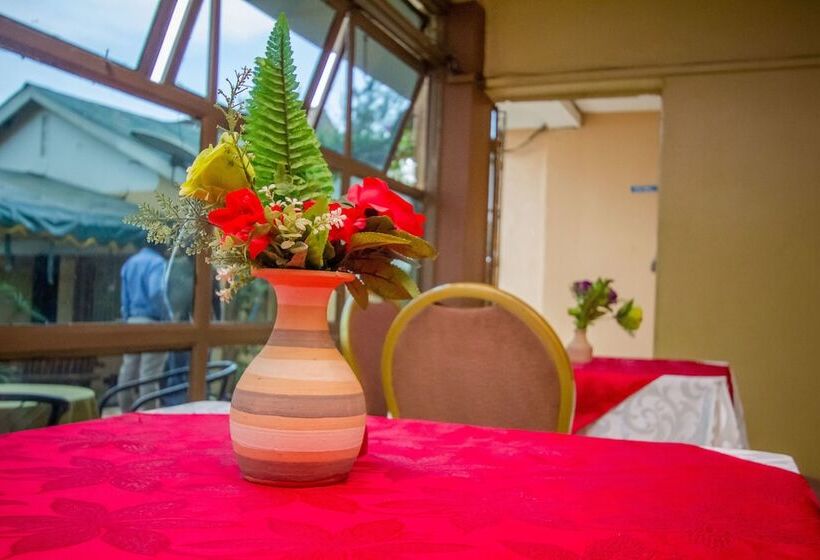 酒店 Mukono Resort