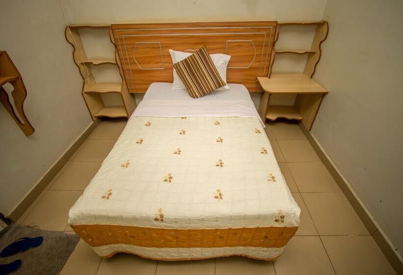 酒店 Mukono Resort