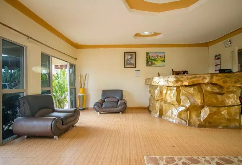 هتل Mukono Resort