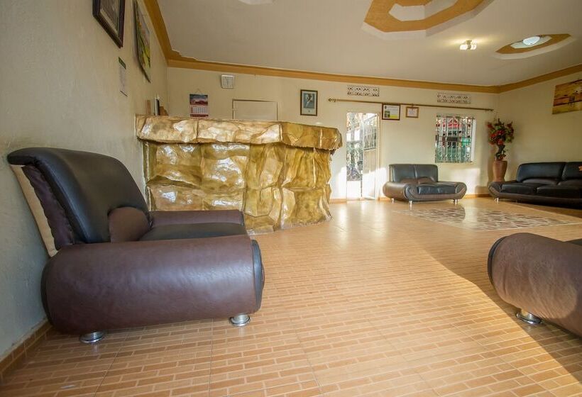 酒店 Mukono Resort