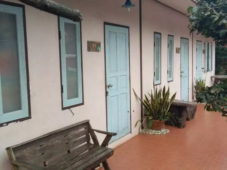 ホテル Natcha Guest House