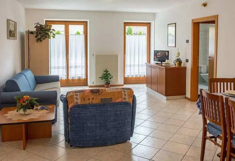 ホテル Residence Betulla Molveno