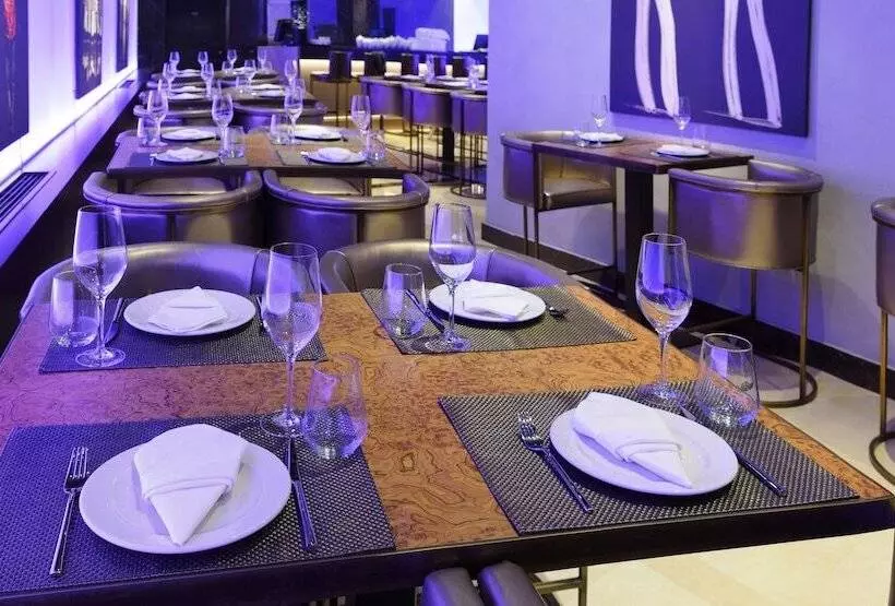 ホテル Saz City Life Boutique