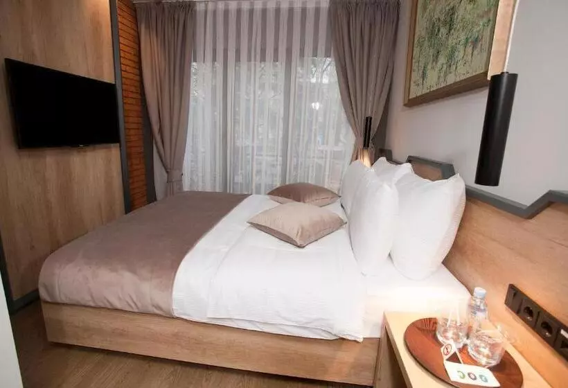 هتل Solun S Riverside Rooms