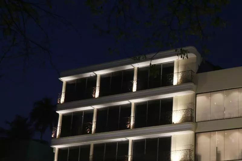 Hotelli The Flora Grand