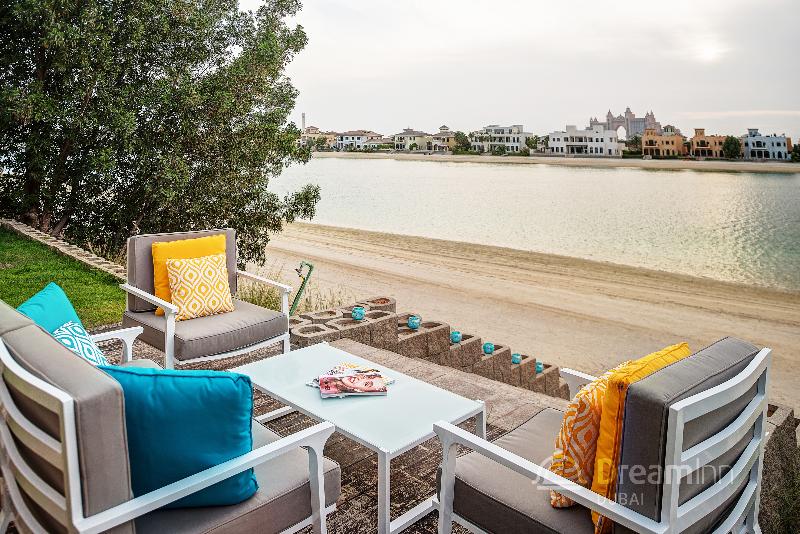 The Palm Jumeirah Villas