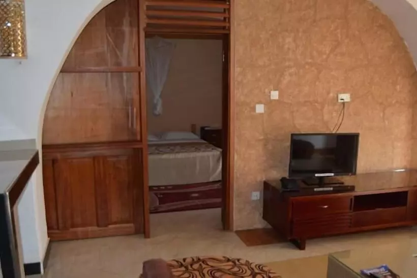 هتل The Sanctum Apart