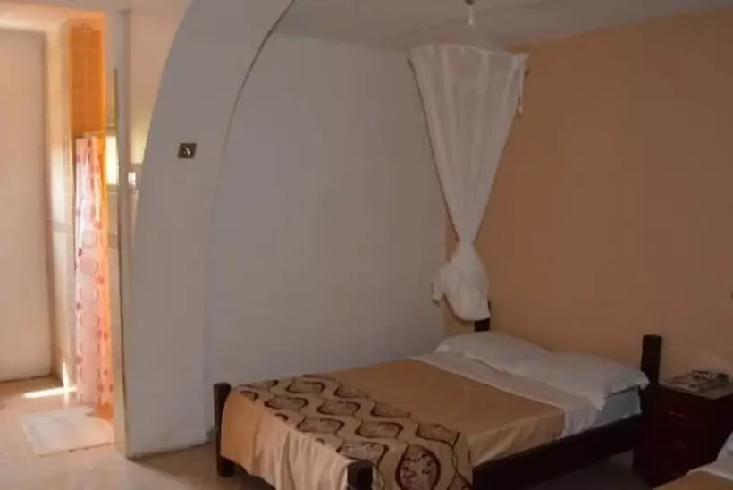 هتل The Sanctum Apart
