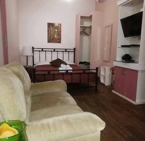 Mastic Point Studios