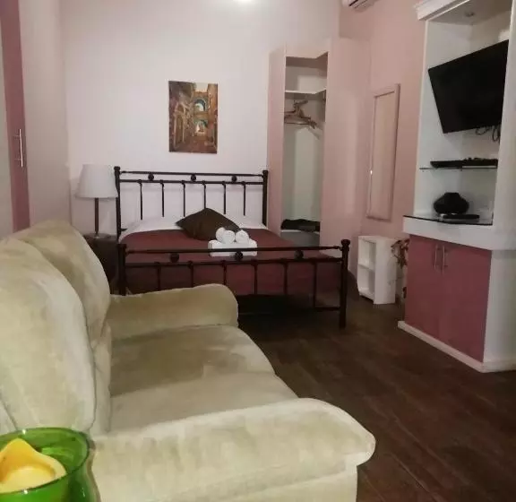 Mastic Point Studios