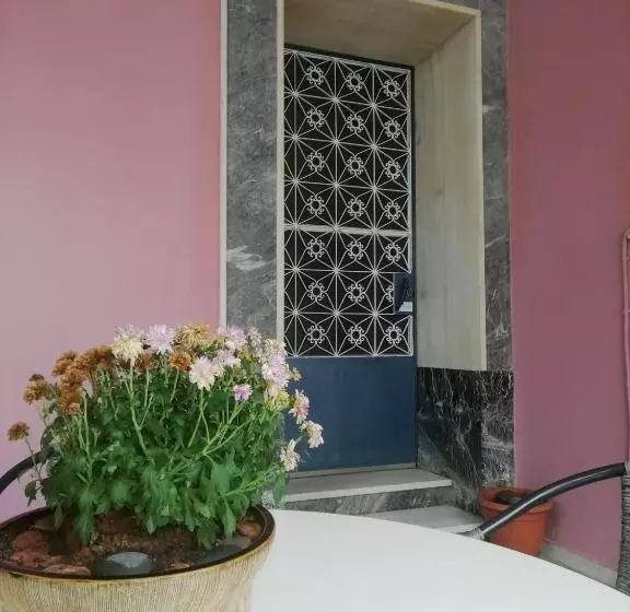 Mastic Point Studios