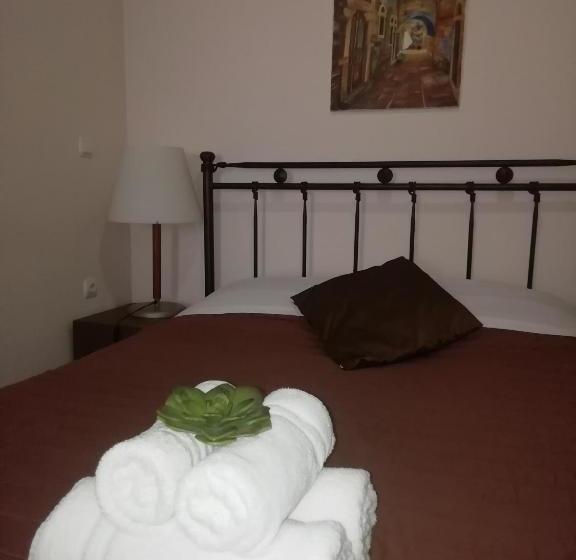 Mastic Point Studios