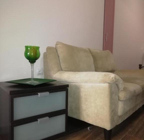 Mastic Point Studios