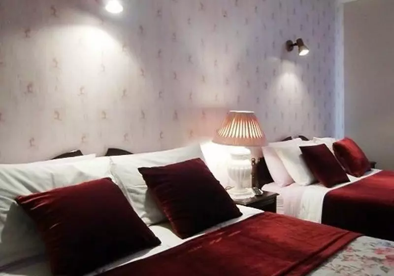 Aamiaismajoitus (B&B) Eden Hill House