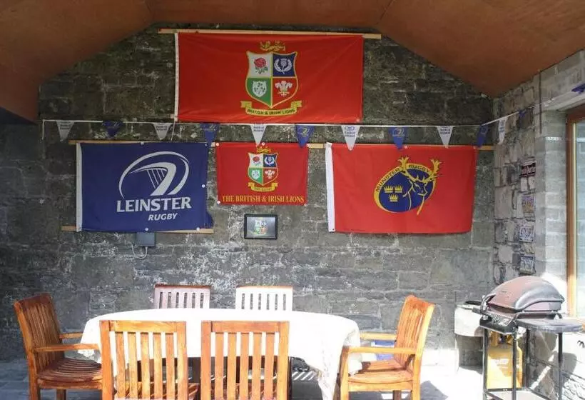 Bed and Breakfast Moate Lodge