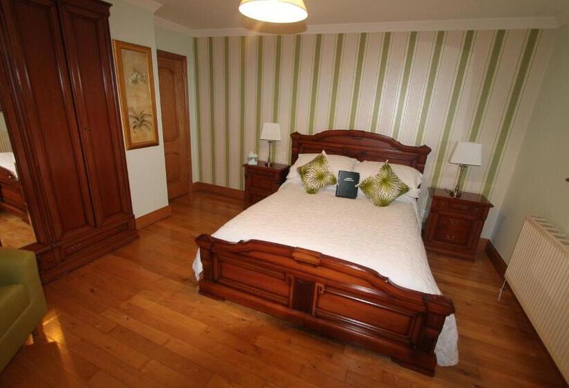 مبيت وإفطار Woodlands Guest Accomadation