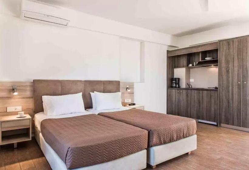 Gerona Mare Apartments