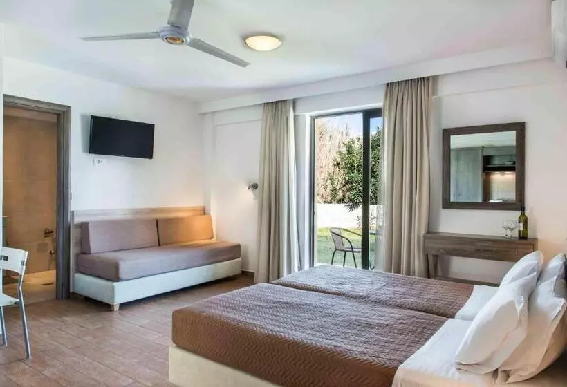 Gerona Mare Apartments