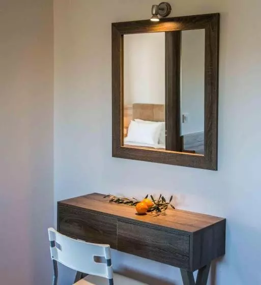 Gerona Mare Apartments