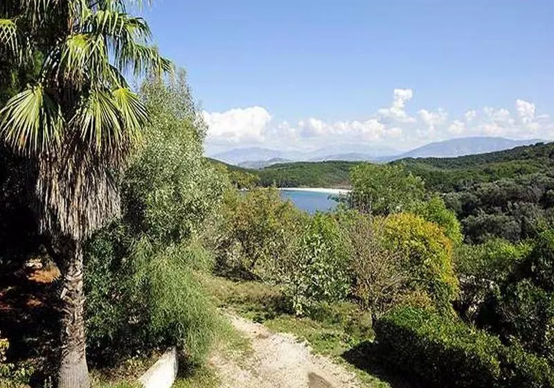 Hotelli Cochelli Villas