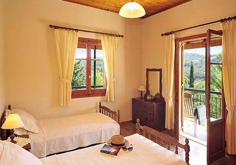 Hotelli Cochelli Villas