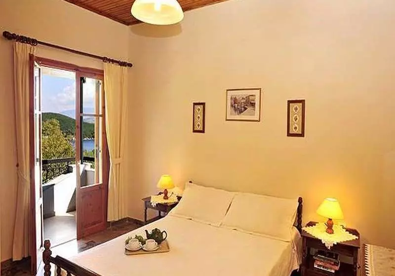 Hotelli Cochelli Villas