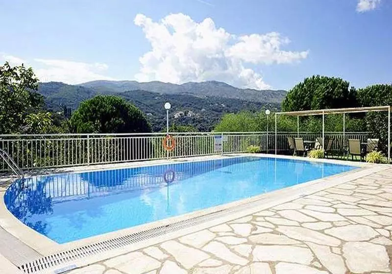 Hotelli Cochelli Villas