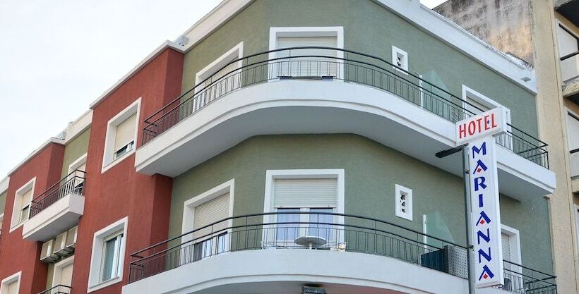 호텔 Marianna