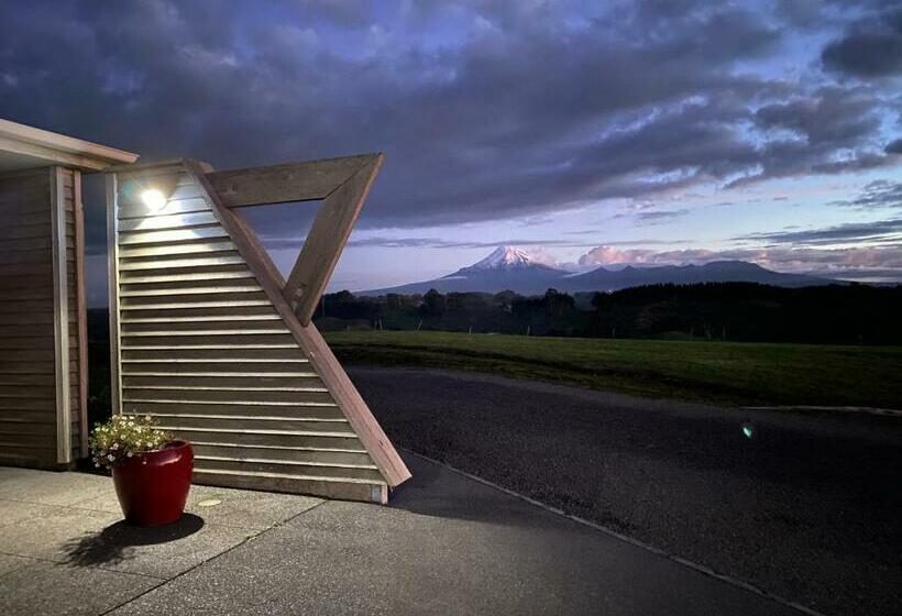 בית מלון כפרי Taranaki Country Lodge