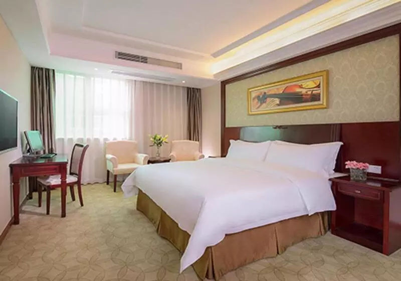 Vienna Hotel Shenzhen Baoan Qianjin Road
